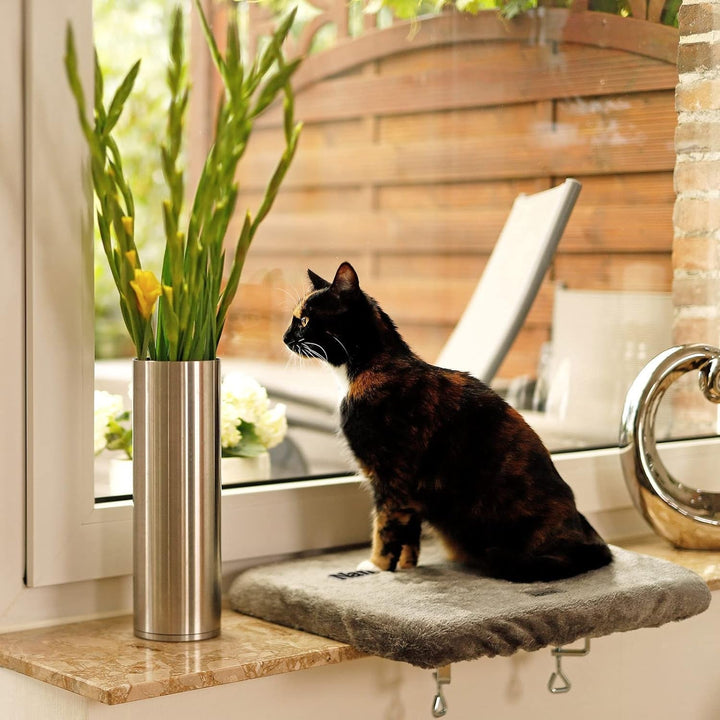 Șezlong de fereastră Lionto pentru pisici, căptușit cu pluș, 35 x 50 cm, pat pentru pisici pentru pervaz, nu necesită găurire, husă detașabilă și lavabilă, capacitate de încărcare de până la 15 kg, gri deschis