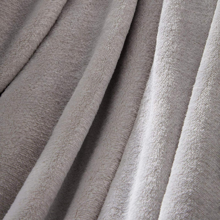 Cuvertură de pat Brentford's Ultra Soft Fleece, Silver Grey, Large Double - 150 X 200Cm Paturi si Cuverturi Besuche den Brentfords-Store